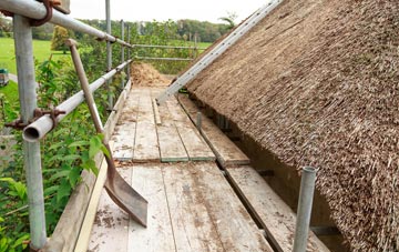 advantages of Thornhill Park thatch roofing